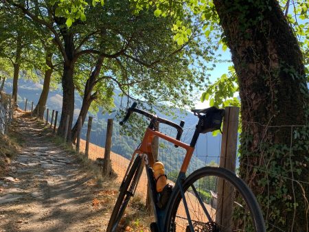 GRAVEL GUIDED TOUR (Crossing Borders Italy Switzerland) For Cheap